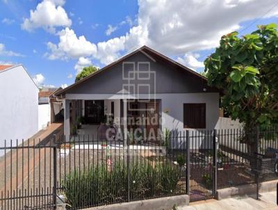 Casa para Venda, em Tuparendi, bairro Centro, 3 dormitrios, 2 banheiros, 2 vagas