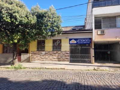 Casa para Venda, em Cataguases, bairro Centro, 2 dormitrios, 2 banheiros, 1 sute, 1 vaga