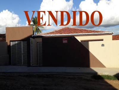 Casa para Venda, em Currais Novos, bairro Parque Dourado I, 3 dormitrios, 1 banheiro, 2 sutes, 1 vaga