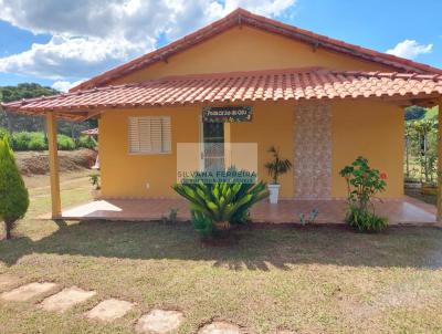 Stio para Venda, em Carmo de Minas, bairro -, 2 dormitrios, 2 banheiros, 1 vaga