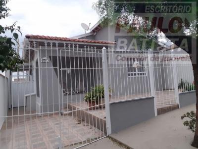 Casa para Venda, em Vinhedo, bairro Centro, 3 dormitrios, 2 banheiros, 1 sute, 2 vagas