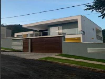 Casa para Locao, em Poos de Caldas, bairro Bortolan, 3 dormitrios, 3 banheiros, 3 sutes, 2 vagas