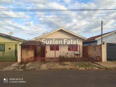 Casa para Venda, em Ourinhos, bairro Jardim Itamaraty, 4 dormitrios, 2 banheiros, 2 vagas