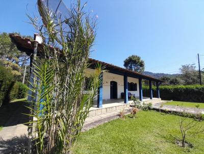 Casa para Venda, em Terespolis, bairro Albuquerque, 2 dormitrios, 3 banheiros, 2 sutes