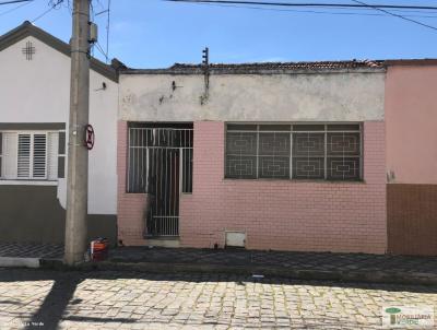 Casa para Venda, em Lorena, bairro CENTRO, 3 dormitrios, 1 banheiro