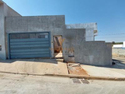 Casa para Venda, em Alfenas, bairro Loteamento Montserrat, 3 dormitrios, 2 banheiros, 1 sute, 2 vagas