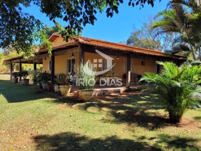 Fazenda para Venda, em Jequitib, bairro rea Rural, 5 dormitrios, 5 banheiros, 3 sutes, 3 vagas