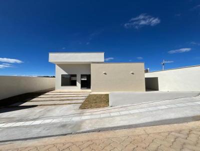 Casa para Venda, em Conselheiro Lafaiete, bairro Condomnio Me Rainha, 2 dormitrios, 1 banheiro, 1 sute, 2 vagas