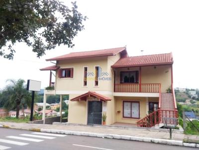 Casa para Venda, em Garibaldi, bairro So Francisco, 3 dormitrios, 4 banheiros, 1 vaga