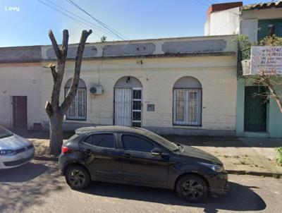 Casa para Venda, em Santana do Livramento, bairro Centro, 2 dormitrios, 2 banheiros