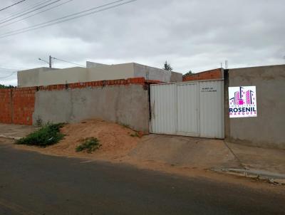 Casa para Venda, em Vrzea Grande, bairro Jardim Ipanema, 3 dormitrios, 2 banheiros, 1 sute