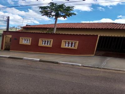 Casa para Venda, em Tatu, bairro DR. Laurindo, 4 dormitrios