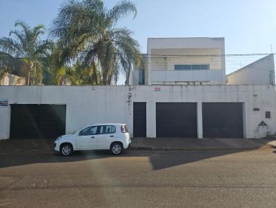 Residencial e Comercial para Venda, em Uberlndia, bairro Daniel Fonseca, 3 dormitrios, 5 banheiros, 3 sutes, 2 vagas