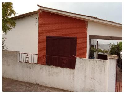 Casa para Venda, em Santana do Livramento, bairro Internacional, 2 dormitrios, 1 banheiro, 1 sute, 1 vaga