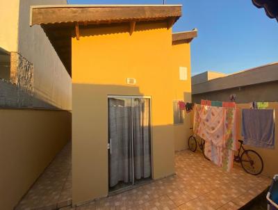Casa em Condomnio para Venda, em Tatu, bairro Bella Vitta, 2 dormitrios, 2 banheiros, 1 sute, 2 vagas