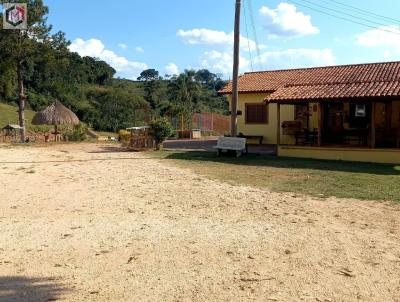 Stio para Venda, em Lindia, bairro Centro, 3 dormitrios, 3 banheiros, 1 sute, 2 vagas