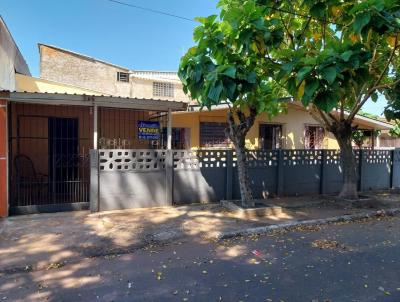 Casa para Venda, em Foz do Iguau, bairro PROFILURB, 3 dormitrios, 1 banheiro, 1 vaga