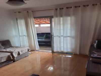 Casa para Venda, em Campinas, bairro Vila Castelo Branco, 3 dormitrios, 1 banheiro, 2 vagas