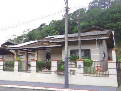 Casa para Venda, em Schroeder, bairro Centro, 4 dormitrios, 2 banheiros, 2 vagas