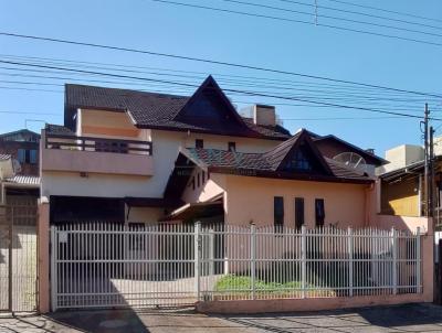 Casa para Venda, em Caxias do Sul, bairro Cristo Redentor, 4 dormitrios, 1 banheiro, 1 sute, 3 vagas