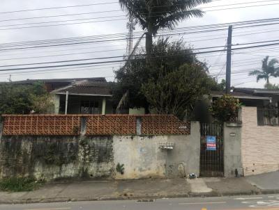 Casa para Venda, em Joinville, bairro Jarivatuba, 4 dormitrios, 2 banheiros