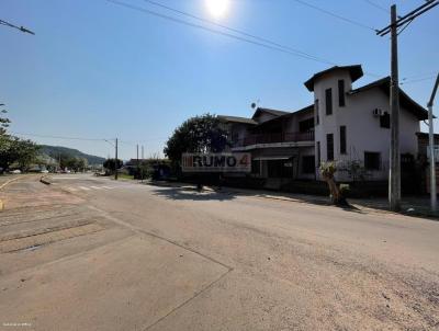 Casa para Venda, em Trs Coroas, bairro Vila Nova, 3 dormitrios, 3 banheiros, 1 sute, 3 vagas