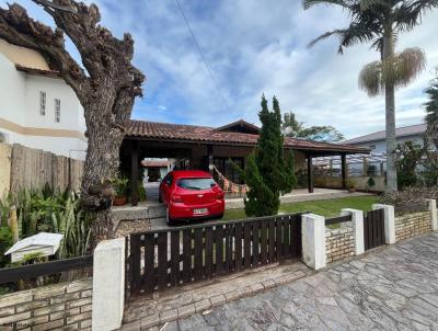 Casa para Temporada, em Florianpolis, bairro Ingleses do Rio Vermelho, 5 dormitrios, 3 banheiros, 1 sute, 1 vaga