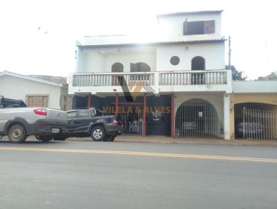 Casa para Venda, em Alfenas, bairro Estao, 3 dormitrios, 4 banheiros, 1 sute, 3 vagas