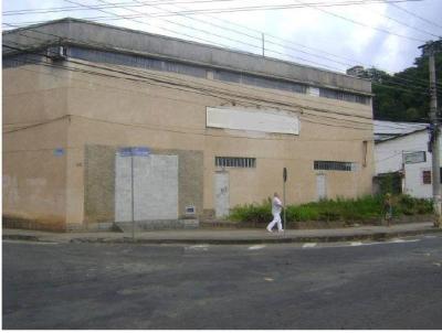 Casa para Venda, em Juiz de Fora, bairro Poo Rico