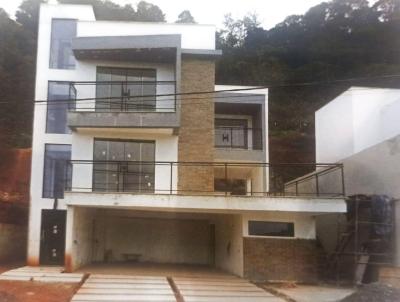 Casa para Venda, em Juiz de Fora, bairro Parque Guadalajara, 3 dormitrios, 4 banheiros, 3 sutes, 2 vagas