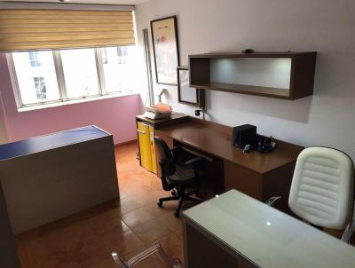 Sala Comercial para Venda, em Juiz de Fora, bairro Centro, 1 banheiro, 1 vaga