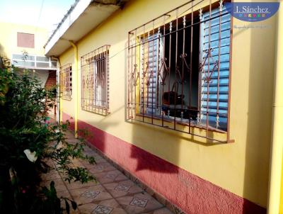 Casa para Temporada, em Itaquaquecetuba, bairro Vila Maria Augusta, 2 dormitrios, 1 banheiro, 2 vagas