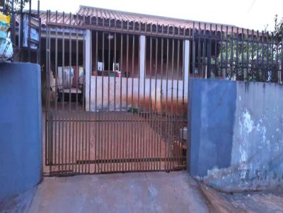 Casa para Venda, em Campo Mouro, bairro Jardim Paulista, 2 dormitrios, 1 banheiro, 1 sute, 3 vagas