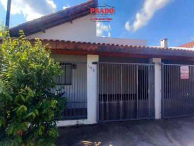 Casa para Venda, em Caconde, bairro Cristais, 3 dormitrios, 1 banheiro, 3 vagas