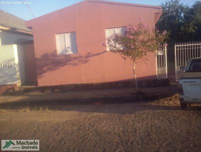 Casa para Venda, em Tupanciret, bairro CENTRO, 2 dormitrios, 1 banheiro, 1 vaga