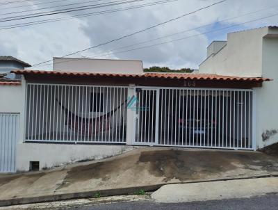 Casa para Venda, em Campo Belo, bairro Bela Vista, 2 dormitrios, 1 banheiro, 1 sute, 2 vagas