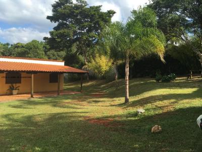 Stio para Venda, em Igarap, bairro Acaiaca, 4 dormitrios, 2 banheiros, 1 sute