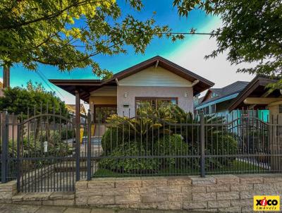 Casa / Sobrado para Venda, em Gramado, bairro Floresta, 3 dormitrios, 3 banheiros, 1 sute, 2 vagas