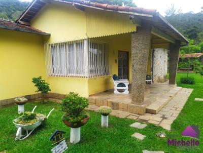 Casa para Venda, em Terespolis, bairro ALBUQUERQUE, 3 dormitrios, 4 banheiros, 1 sute, 1 vaga