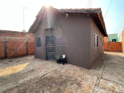 Casa para Venda, em Ourinhos, bairro Jardim Brilhante, 2 dormitrios, 1 banheiro, 2 vagas