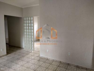 Casa para Venda, em Pouso Alegre, bairro Fatima 3, 3 dormitrios, 2 banheiros, 1 sute, 3 vagas