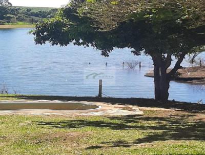 Rancho para Venda, em Guap, bairro Fazenda Pontal, 2 dormitrios, 2 banheiros