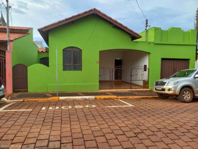 Casa para Venda, em Taquarituba, bairro Centro, 3 dormitrios, 3 banheiros, 2 vagas