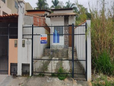 Casa para Venda, em Volta Redonda, bairro Roma, 2 dormitrios, 2 banheiros, 1 sute, 1 vaga