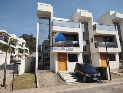 Casa em Condomnio para Locao, em Cotia, bairro Granja Viana, 4 dormitrios, 3 banheiros, 2 sutes, 2 vagas