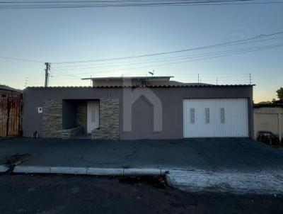 Casa para Venda, em Caldas Novas, bairro Itaici 01, 3 dormitrios, 1 banheiro, 1 sute, 2 vagas