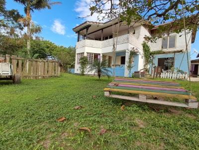 Casa para Temporada, em Imbituba, bairro Alto Arroio, 3 dormitrios, 2 banheiros, 1 sute