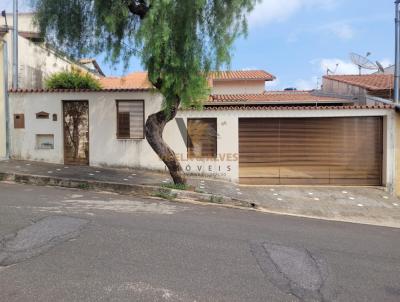 Casa para Venda, em Alfenas, bairro Residencial So Lucas, 3 dormitrios, 3 banheiros, 1 sute, 4 vagas