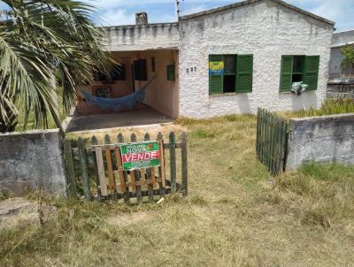 Casa para Venda, em Santa Vitria do Palmar, bairro Hermenegildo