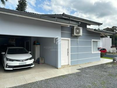 Casa para Venda, em Joinville, bairro Glria, 3 dormitrios, 3 banheiros, 1 sute, 1 vaga